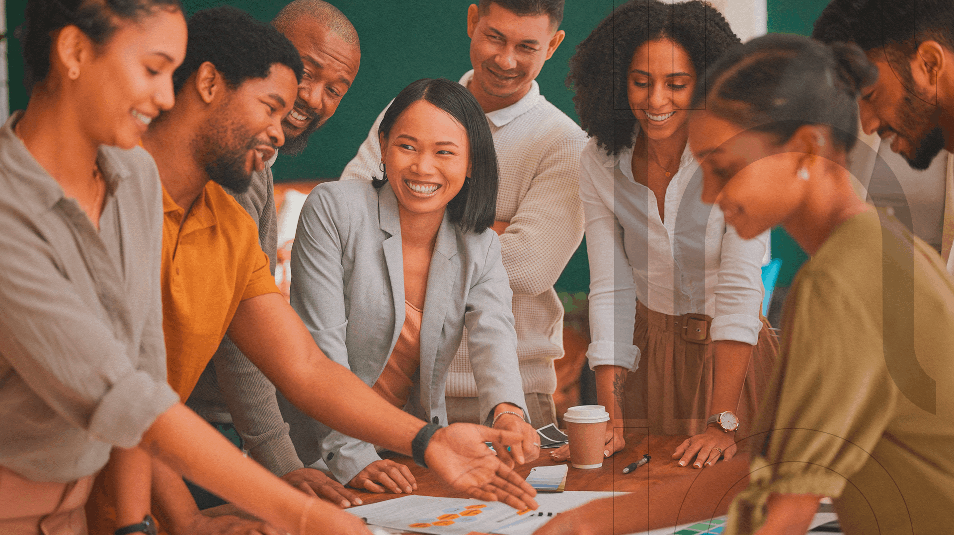 Treinamento isolado vs jornada: qual gera mais ROI? 
